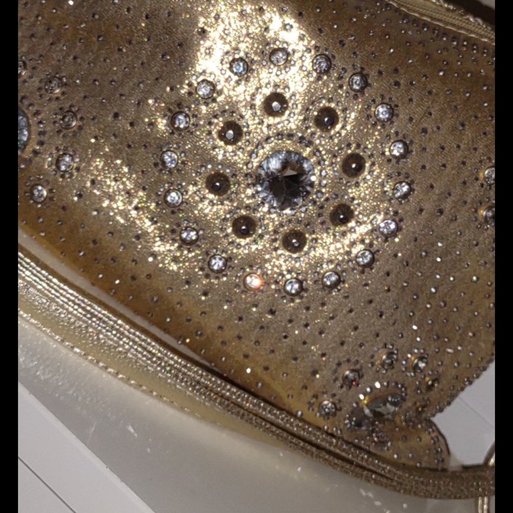 Gorgeous Authentic Genuine Leather Purse, Two-sided Pictured. Amazing For Summer